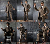 HOT TOYS-BRUCE LEE  IN SUIT 1/6 TH SCALE COLLECTIBLE FIGURE