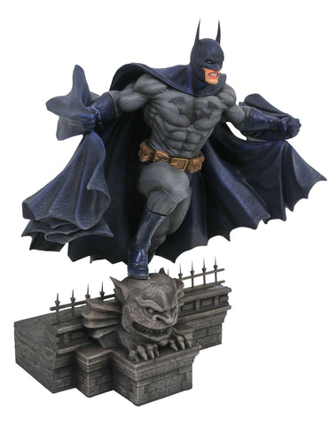 DC Gallery Batman 9-Inch Collectible PVC Statue